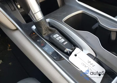 2019 Honda Accord Lx z USA, uszkodzony, nr VIN 1HGCV1F15KA125157